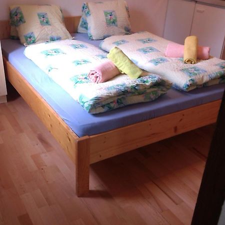 Fichtenblockhuette Sonnenalpe Nassfeld Ruang foto