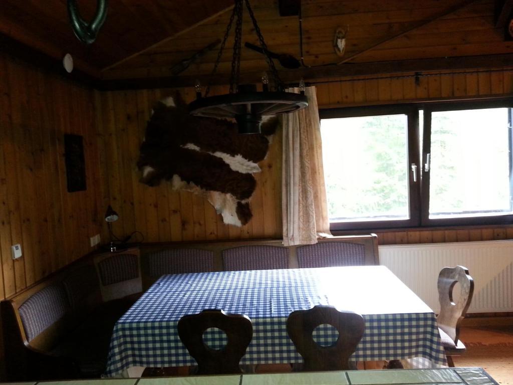 Fichtenblockhuette Sonnenalpe Nassfeld Ruang foto